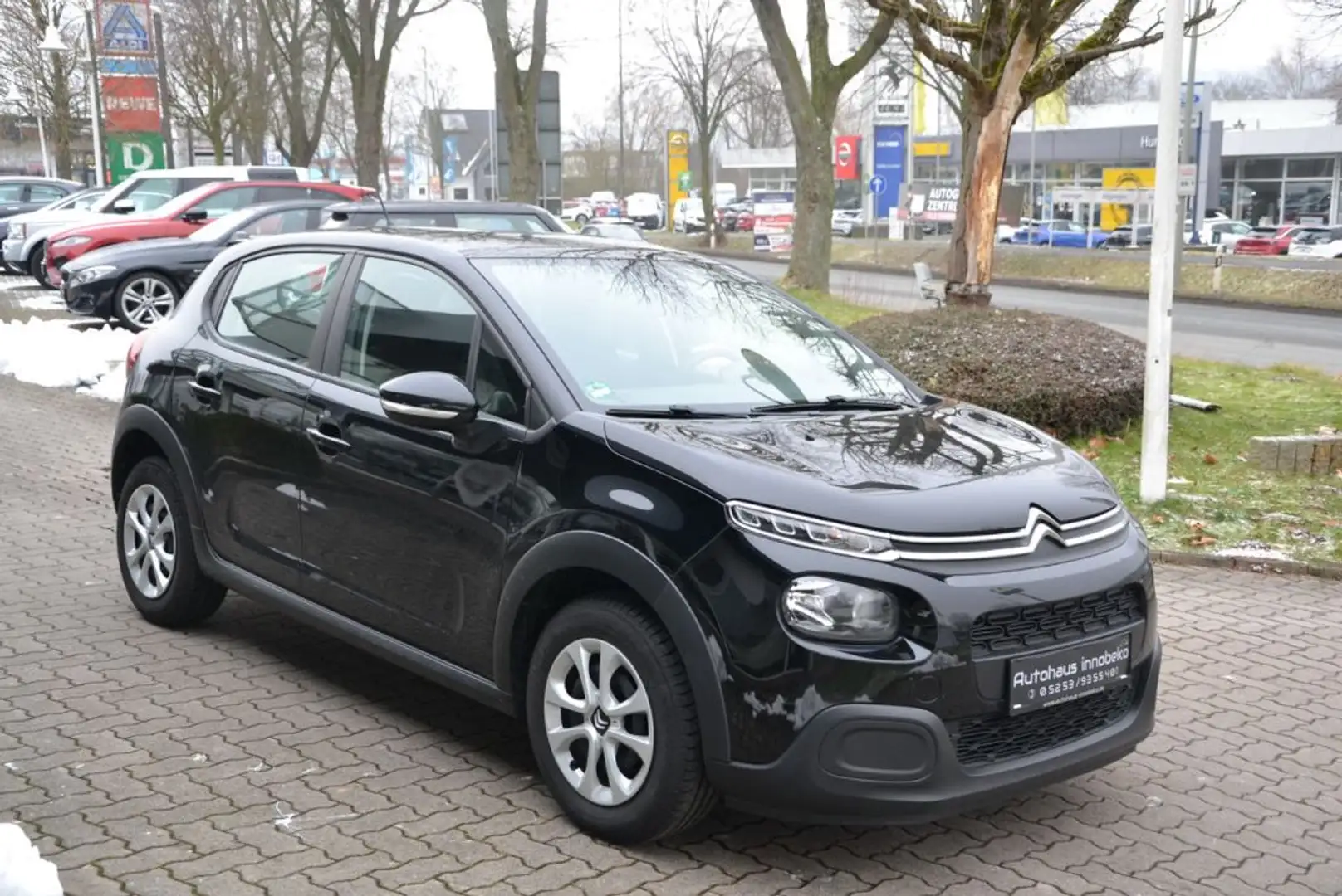 Citroen C3 Pure Tech 68 FEEL*Einparkhilfe*Klima - 2