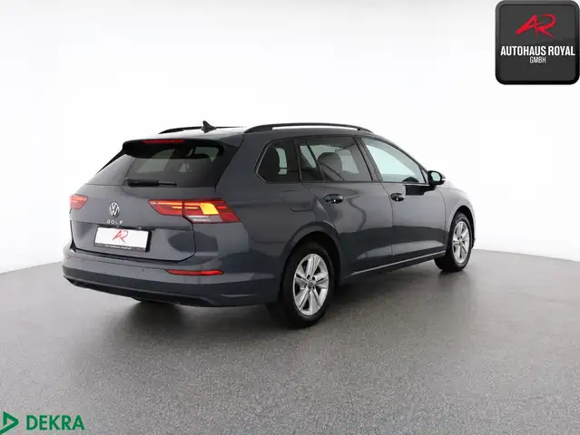 Volkswagen Golf view 5