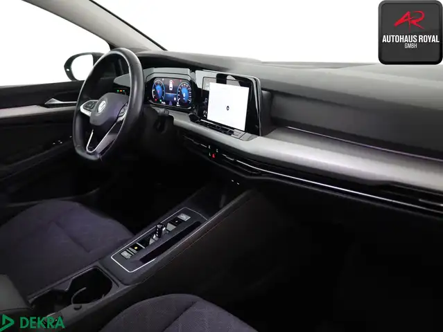 Volkswagen Golf view 11