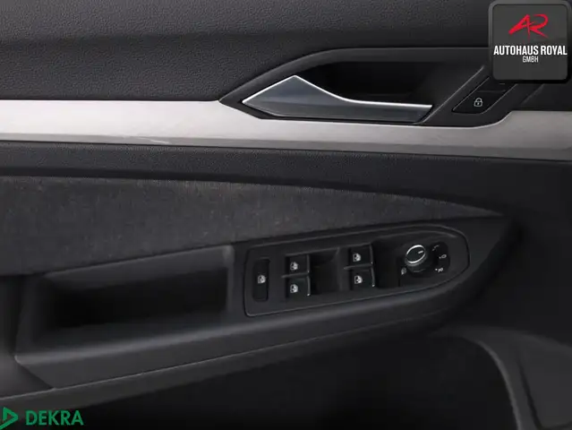 Volkswagen Golf view 15