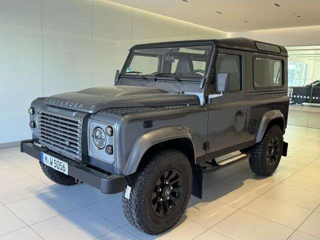 Second hand Land Rover Defender 2.2