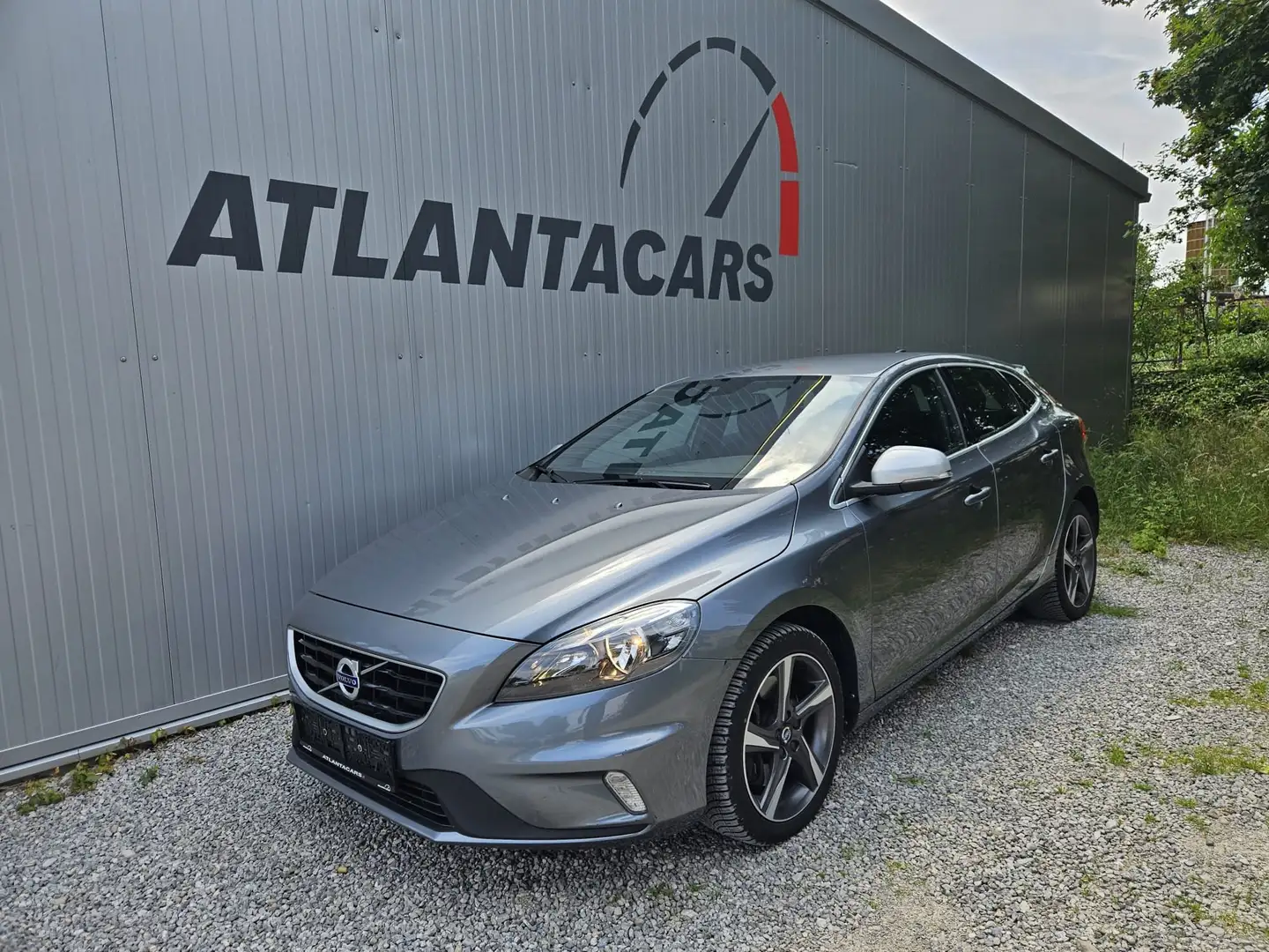Volvo V40 D3 Kinetic R-Design Grigio - 1
