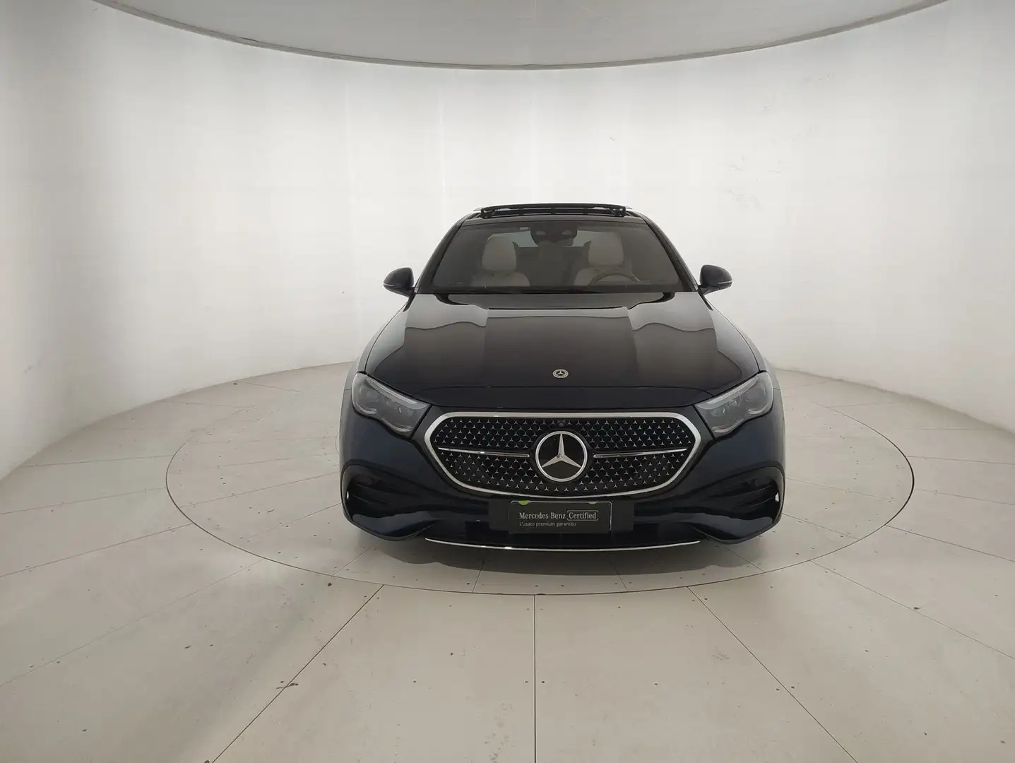 Mercedes-Benz E 220 E 220 d AMG Line Premium Plus auto Blu/Azzurro - 2
