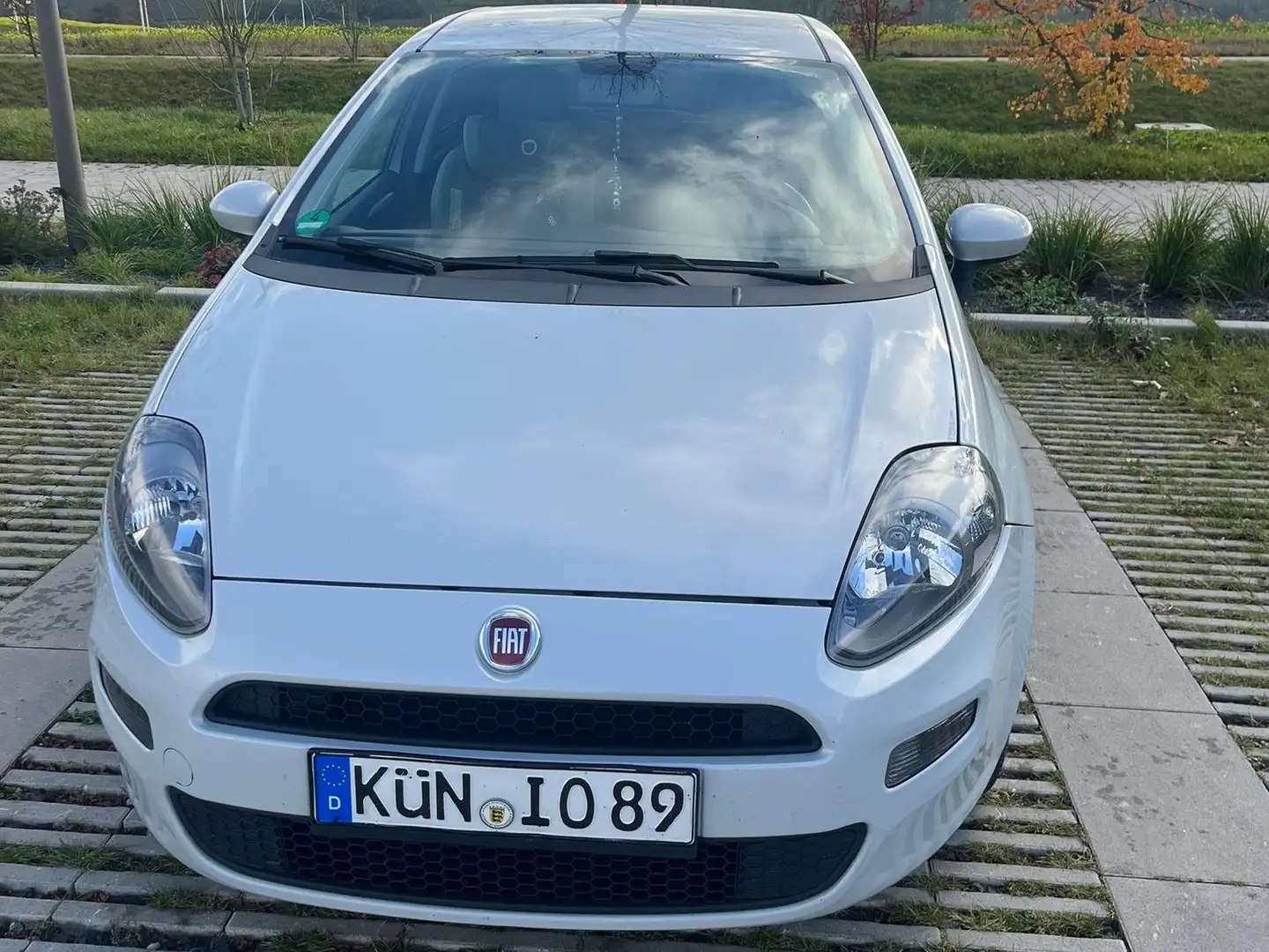 Fiat Punto Punto EVO 5-Türer 1.4 8V Easy Start Silber - 1