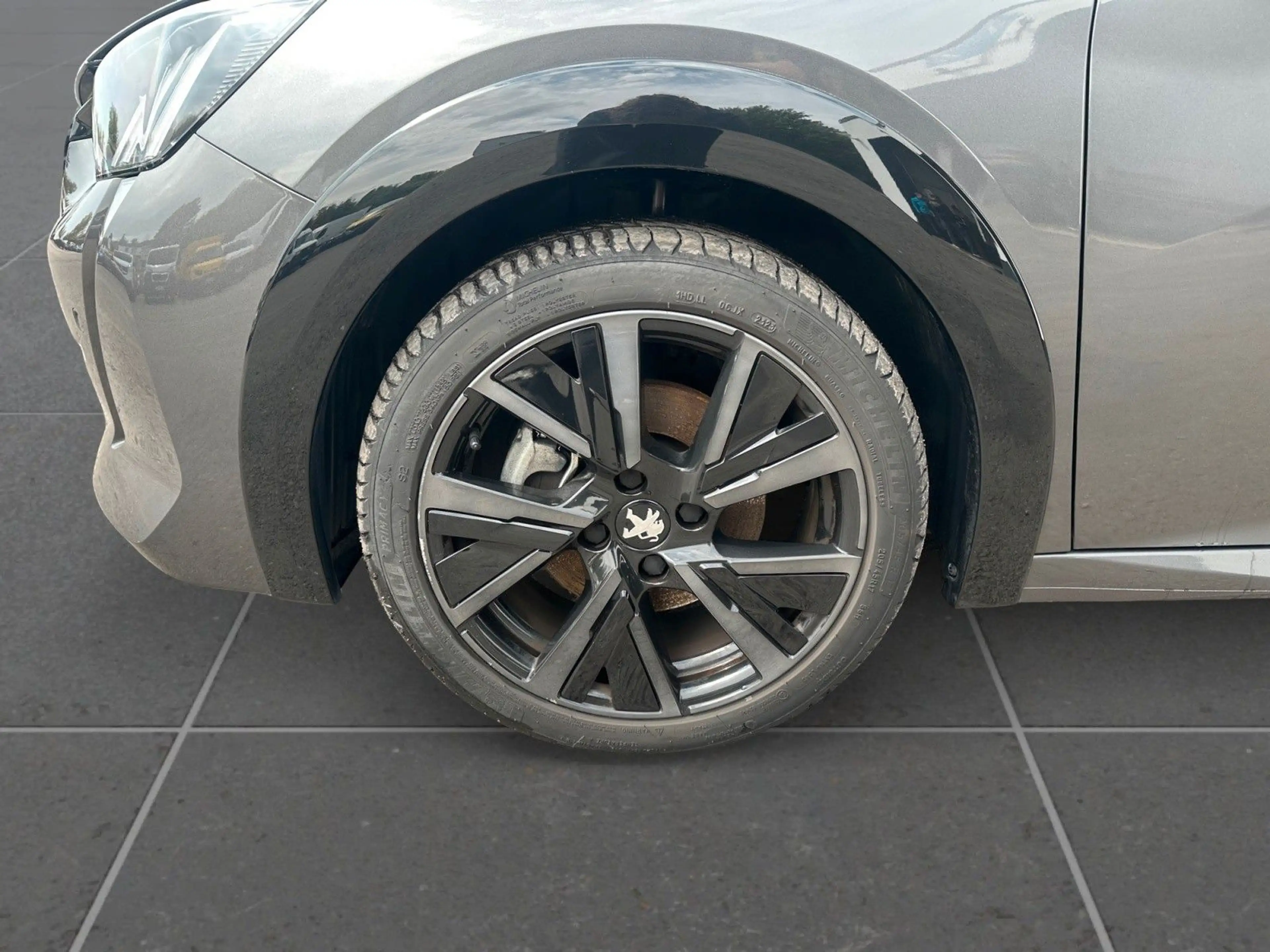 Peugeot 208 GT*NAVI*KAMERA* — photo 5
