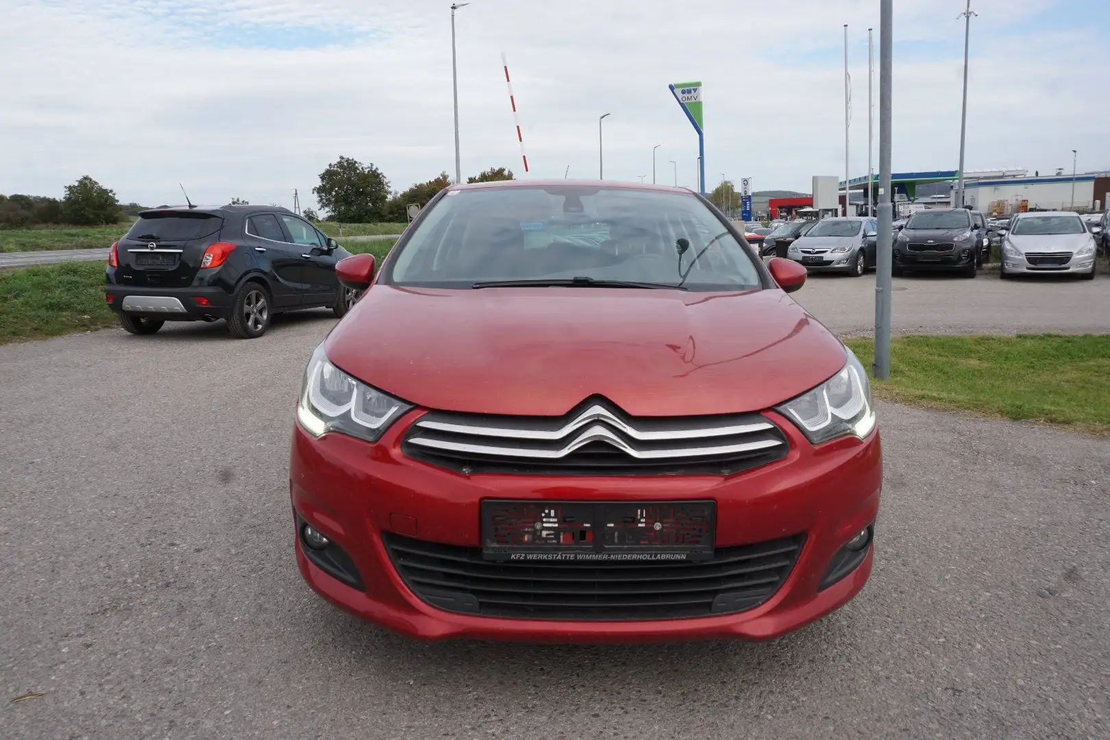 Citroen C4 1.6 BlueHDi FAP 120 Feel Rot - 2