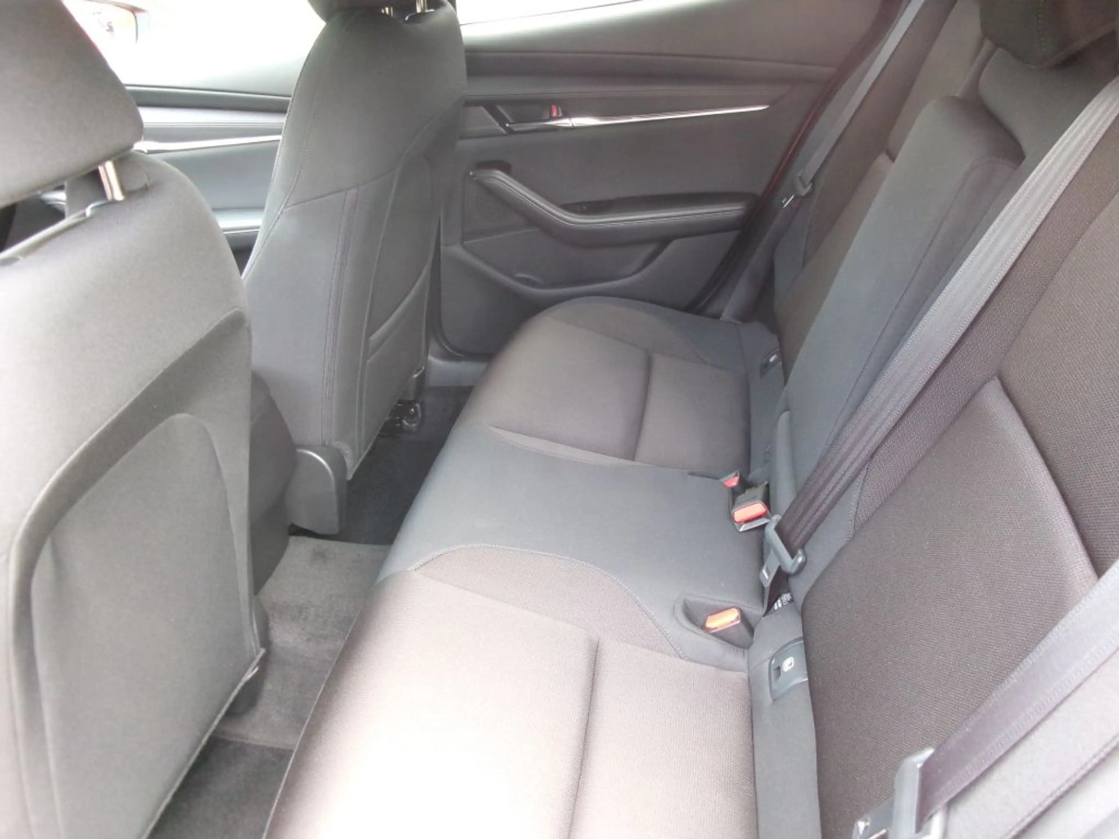 Mazda 3 e-SKYACTIV-X 186 M HYBRID Aut. EXCLUSIVE-LINE — photo 11
