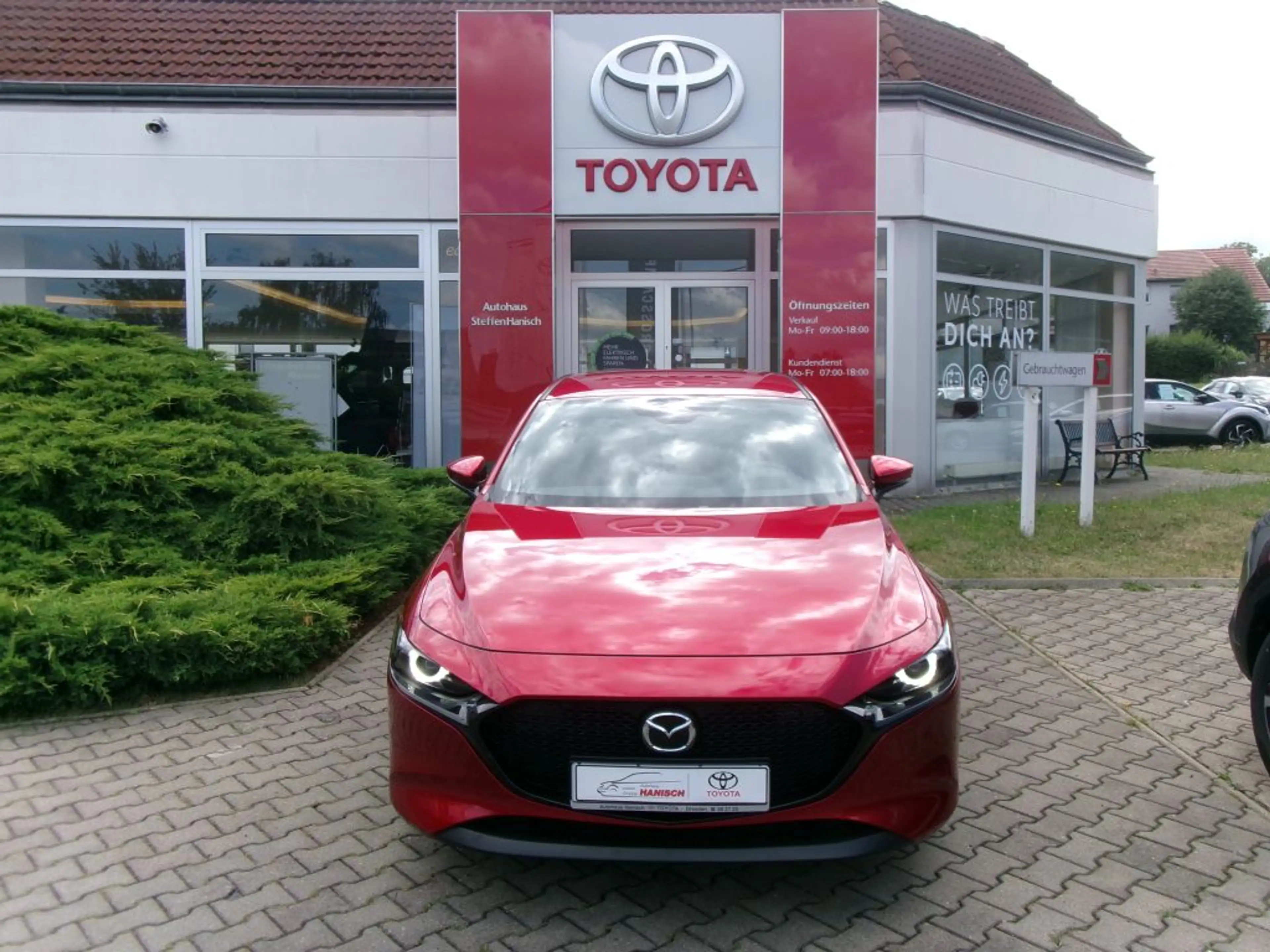 Mazda 3 e-SKYACTIV-X 186 M HYBRID Aut. EXCLUSIVE-LINE — photo 2