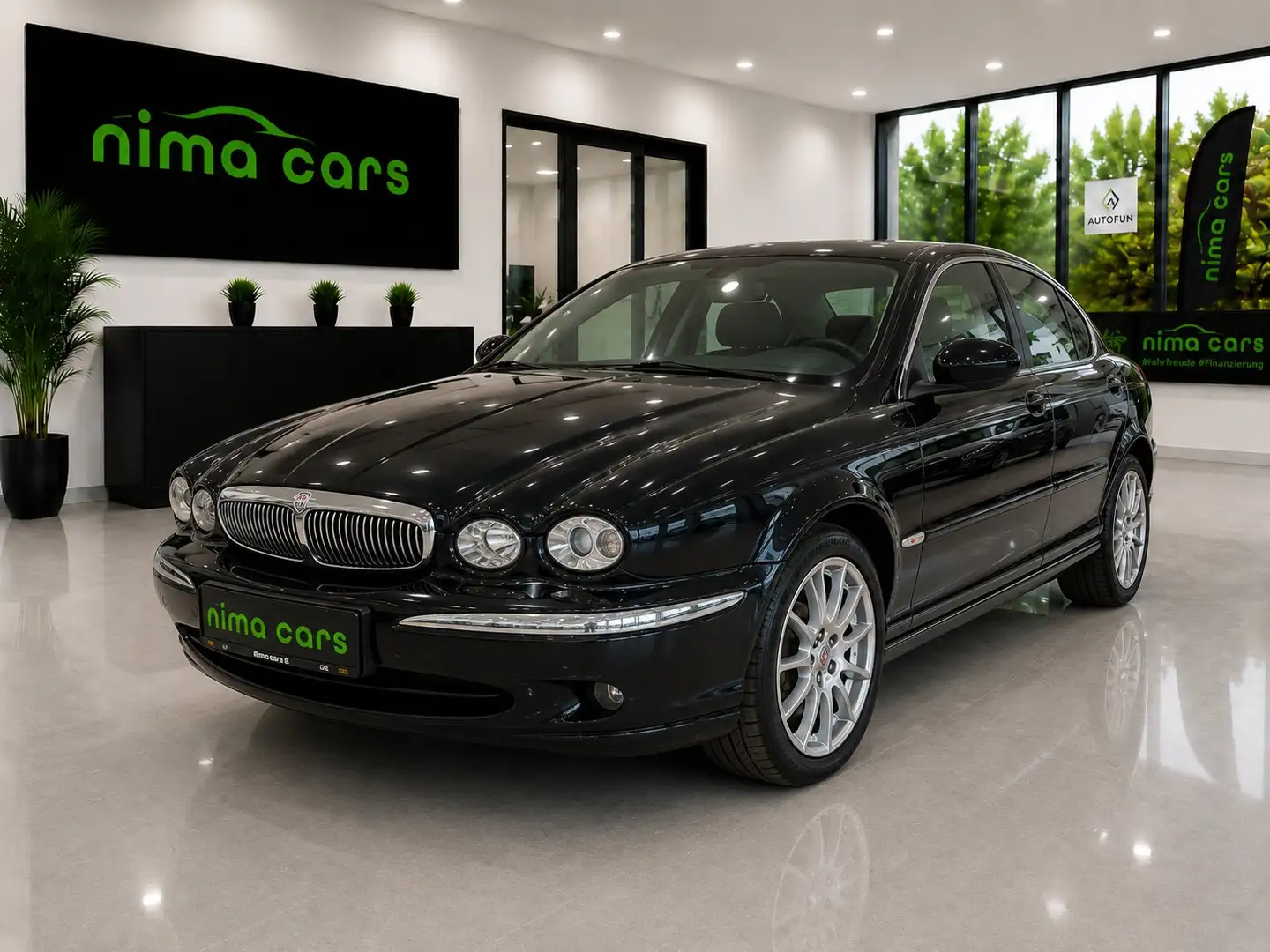 Jaguar X-Type X-Type 2,2 Executive Ds. Executive Schwarz - 1