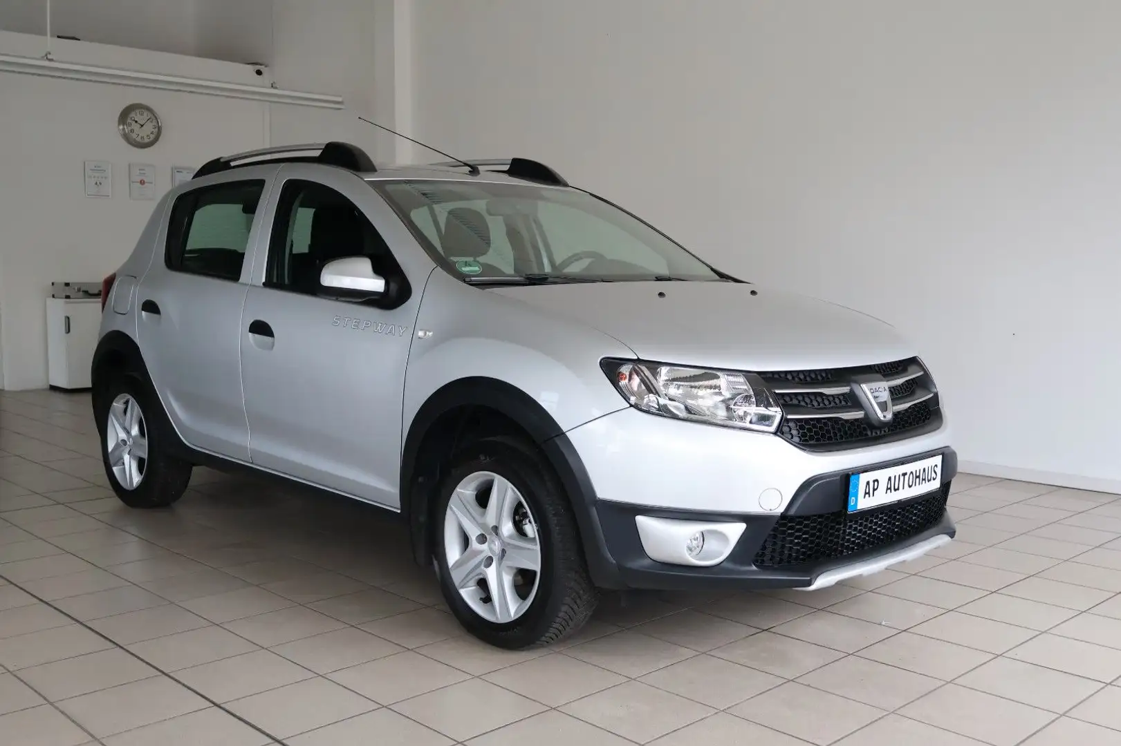Dacia Sandero II Stepway Prestige Automatik Tempomat Silber - 1