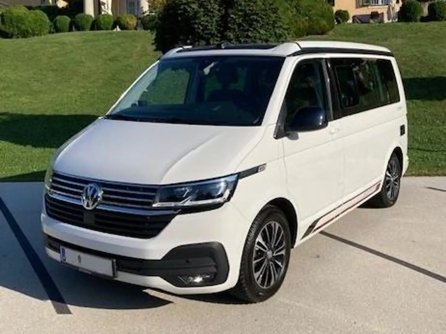 Volkswagen T6.1 California Coast Weiß - 1