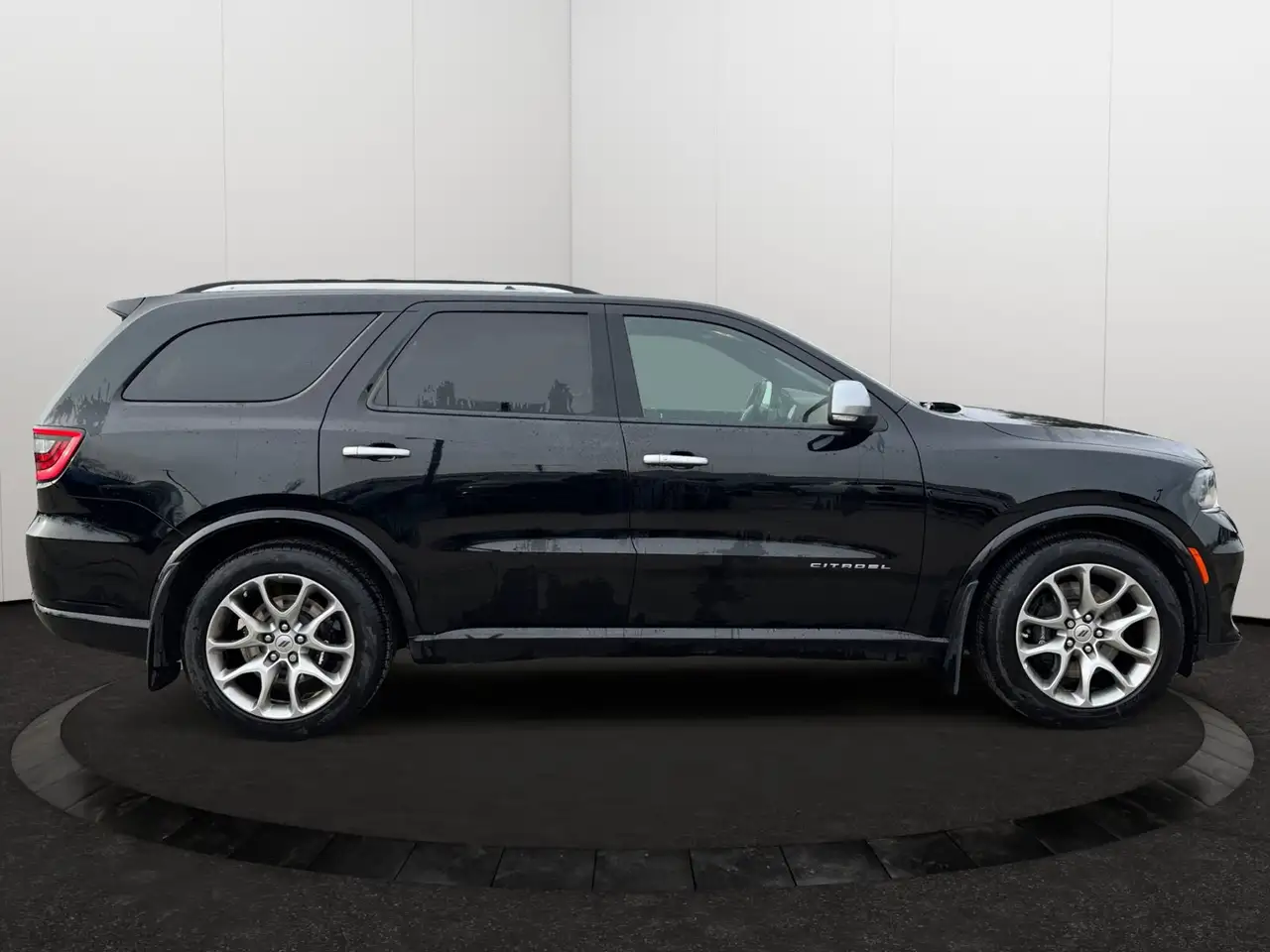 Dodge Durango снимка Dodge Durango