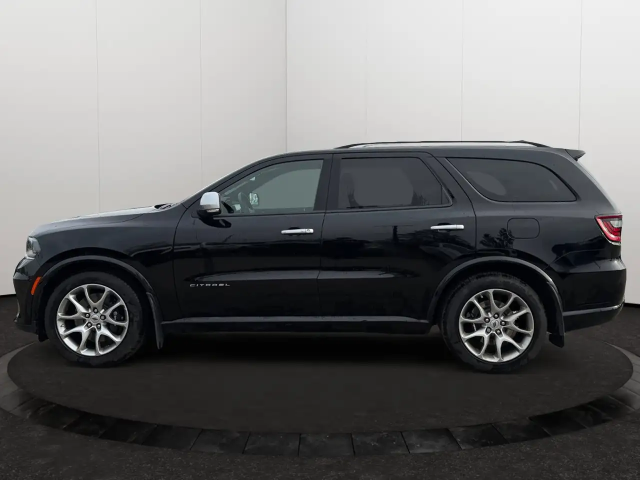 Dodge Durango снимка Dodge Durango