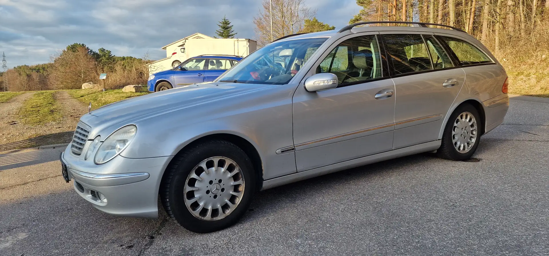 Mercedes-Benz E 240 E 240 T (211.261) Сірий - 1