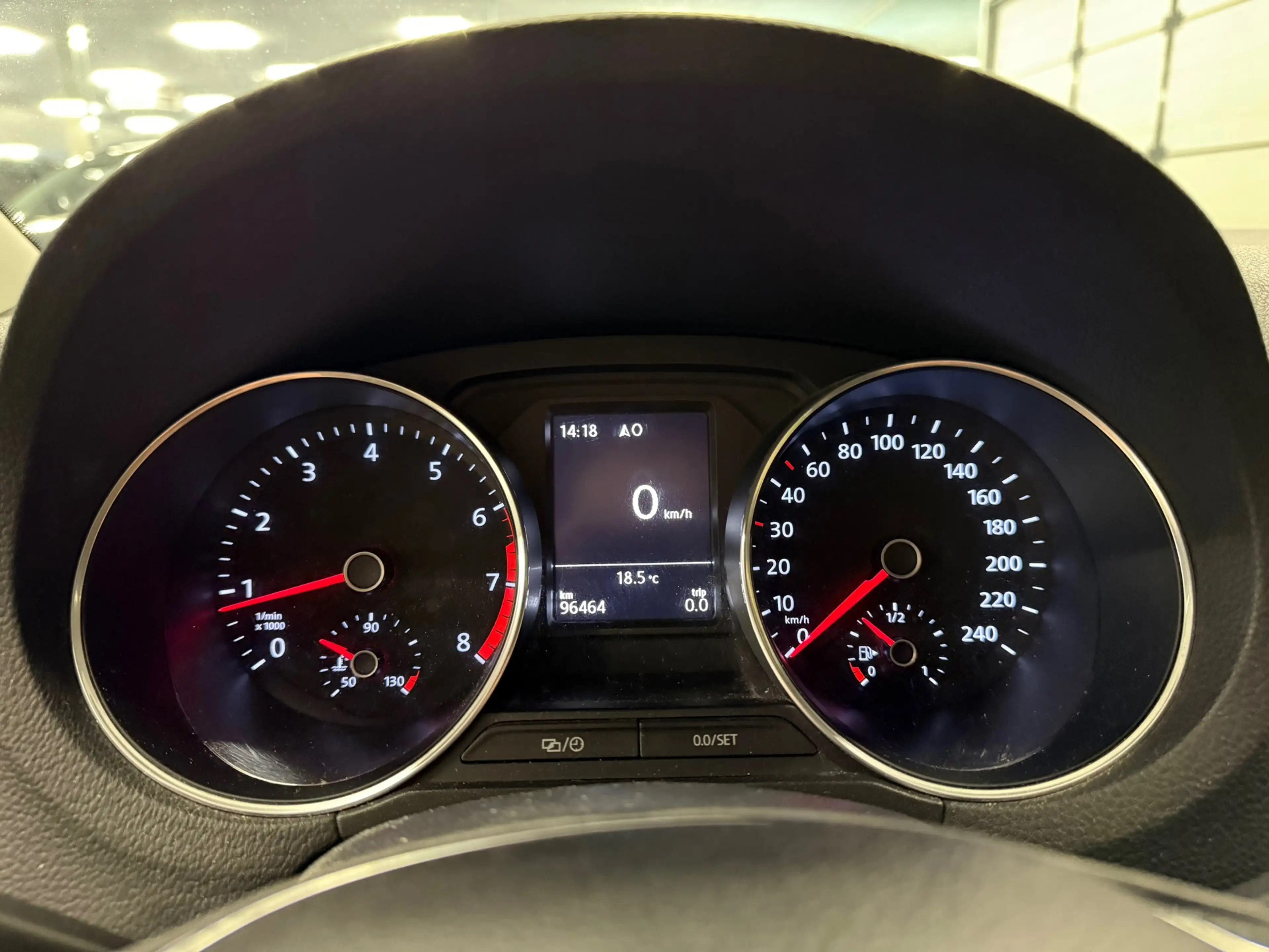 Volkswagen Polo 1.0 First Edition * Navigatie / Cruise control / B — photo 14