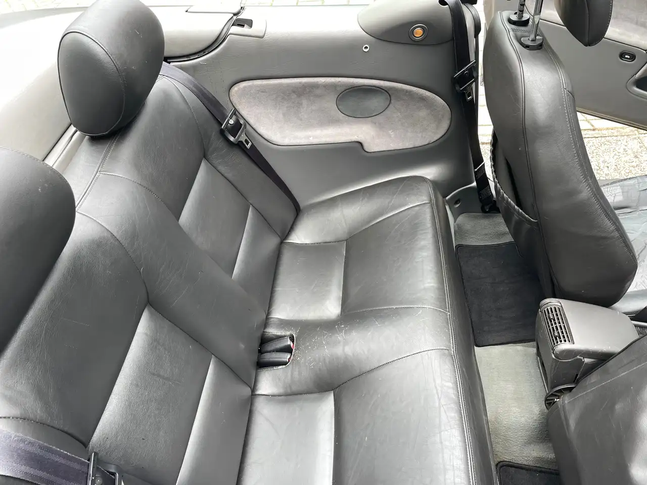 Saab 9-3 2.0t SE, foto 3