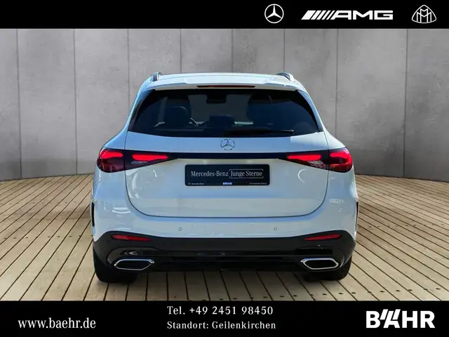 Mercedes-Benz GLC view 8