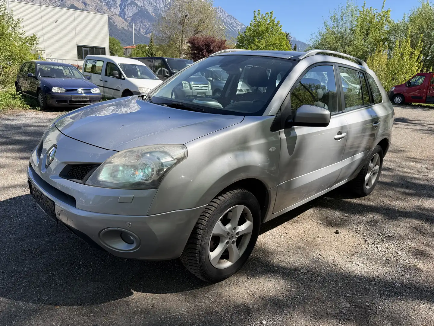 Renault Koleos 2,0 dCi 4x4 DPF EXPORT !!! Grau - 1