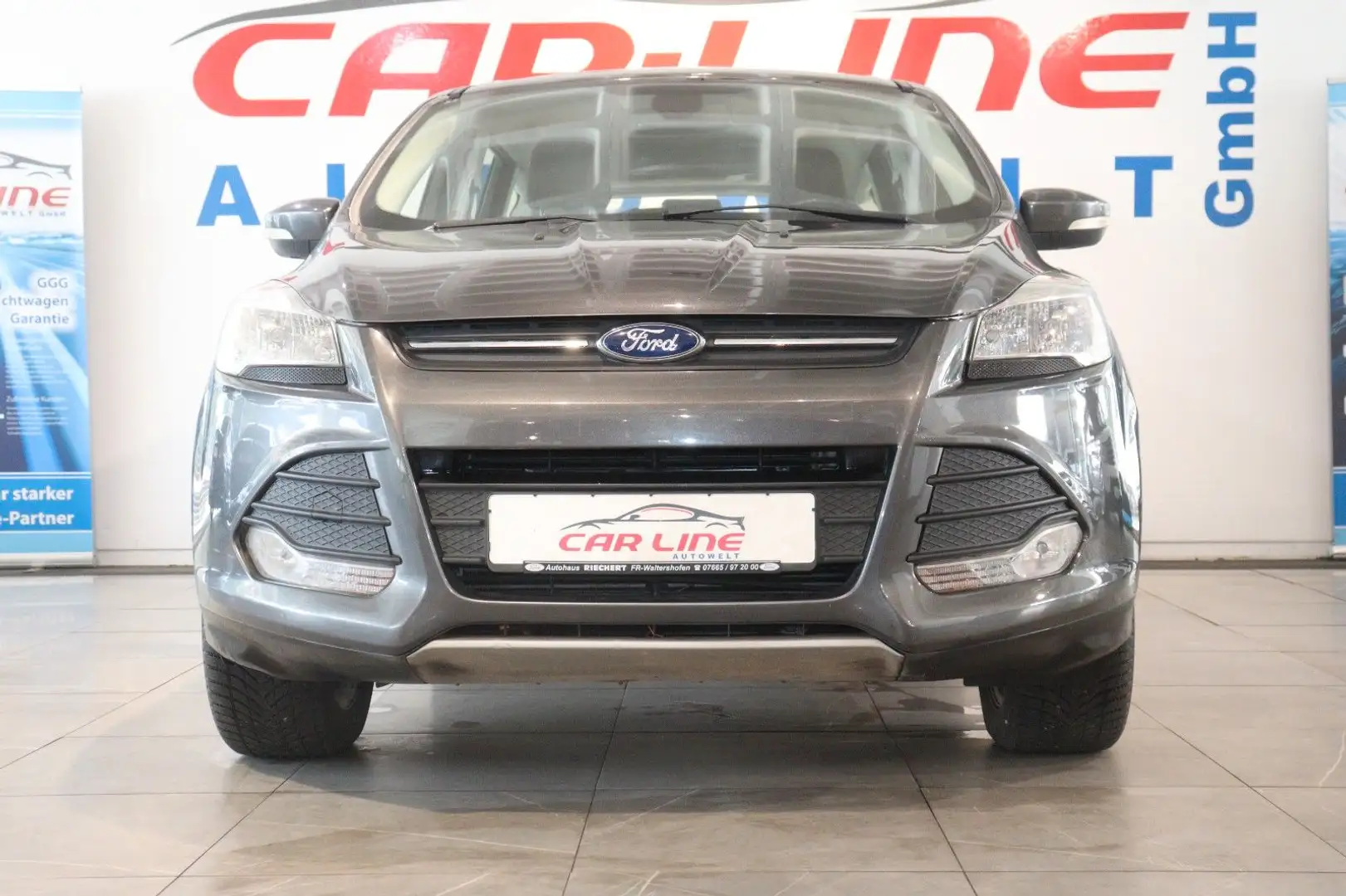 Ford Kuga Sync Edition 4x4 *Automatik*AHK 2,1t* Grau - 2