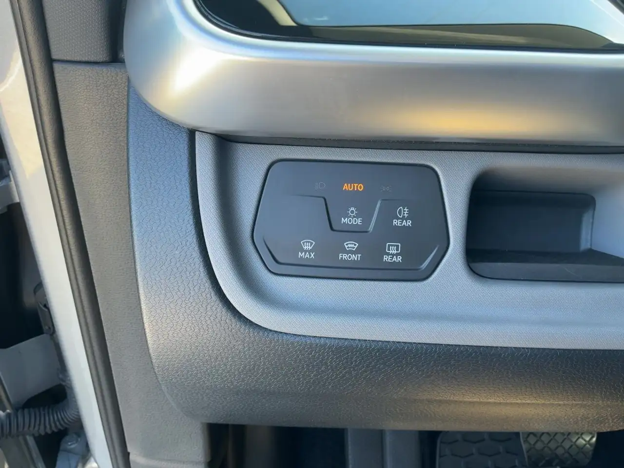 Volkswagen Id. Buzz ID.Buzz Pro LED+NAVI+2xPDC+ACC+SHZ+AHK, миниатюра 16