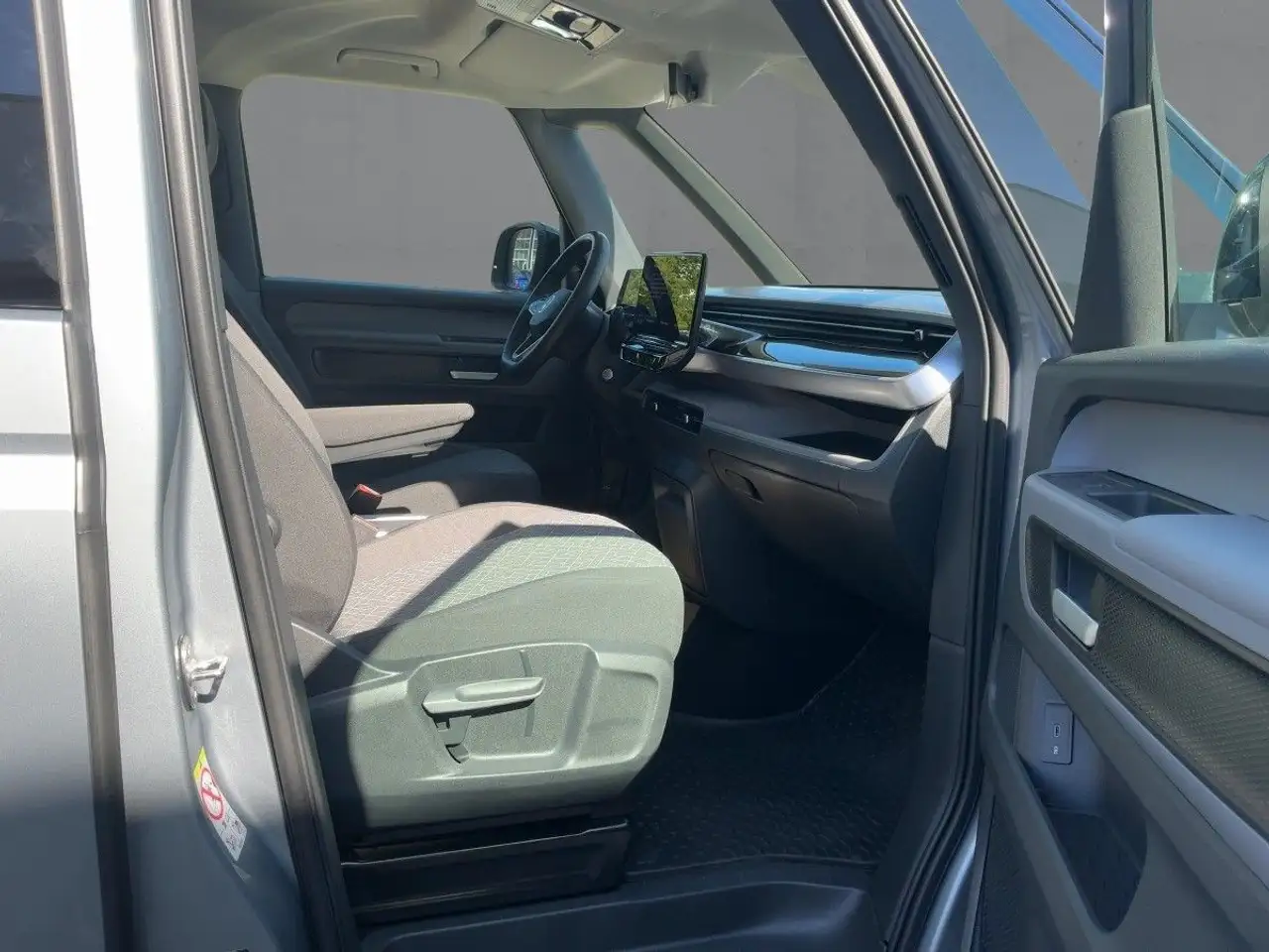 Volkswagen Id. Buzz ID.Buzz Pro LED+NAVI+2xPDC+ACC+SHZ+AHK, миниатюра 12