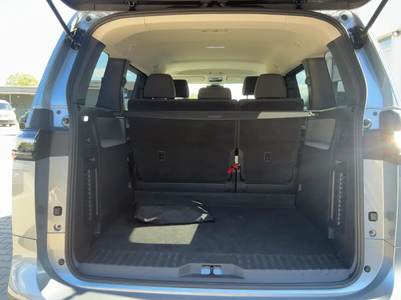 Volkswagen Id. Buzz ID.Buzz Pro LED+NAVI+2xPDC+ACC+SHZ+AHK, миниатюра 14