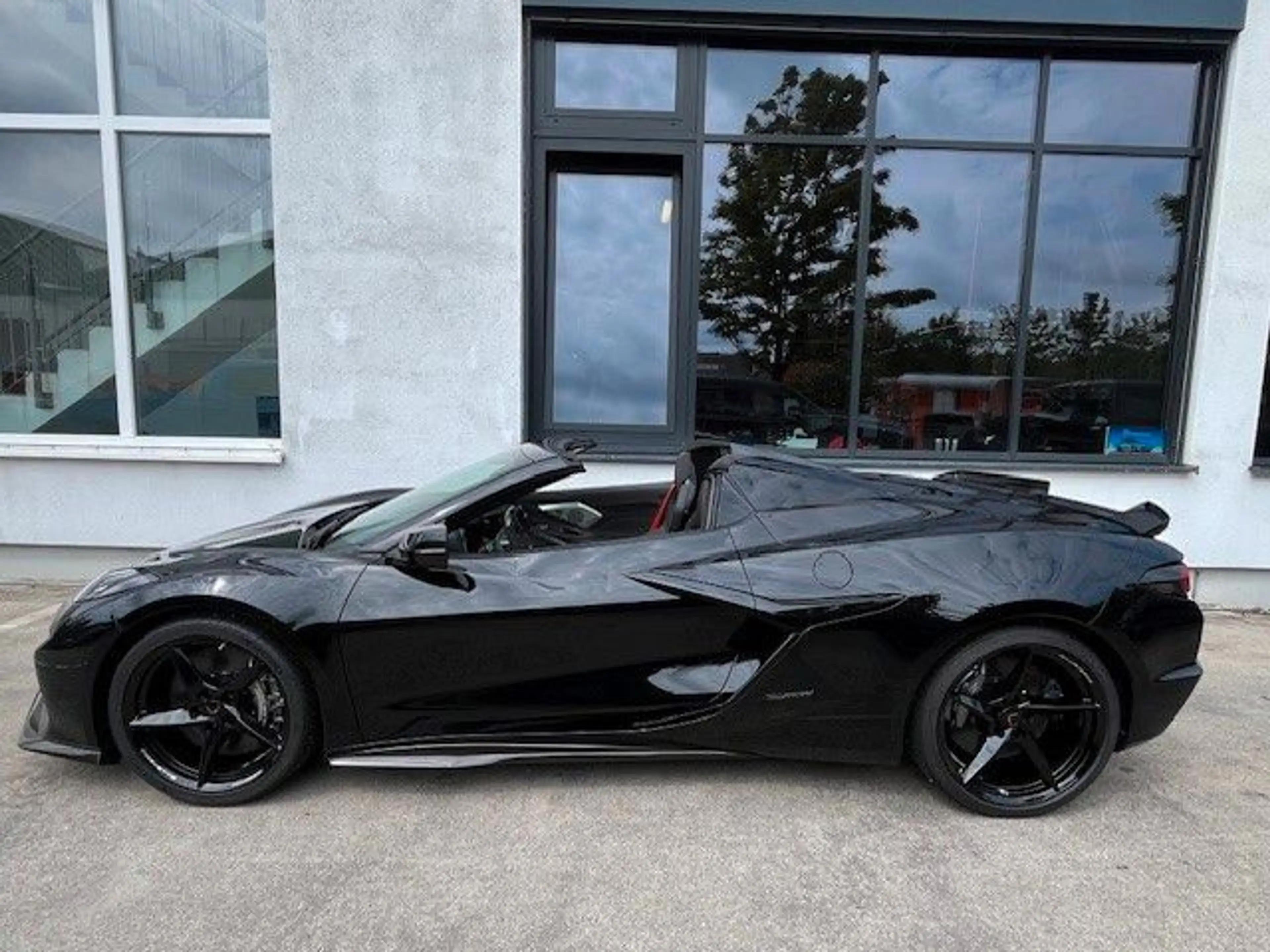 Corvette C8 Cabrio E-Ray 3LZ MY26 GEIGERCARS sofort — photo 4