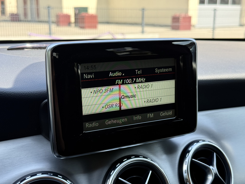 Mercedes-Benz GLA 200 Edition 1 — photo 20