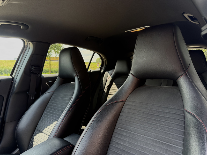Mercedes-Benz GLA 200 Edition 1 — photo 12