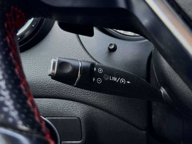 Mercedes-Benz GLA 200 Edition 1 — photo 18