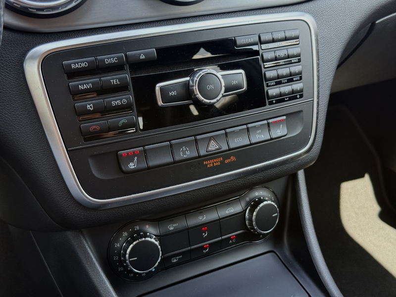 Mercedes-Benz GLA 200 Edition 1 — photo 15