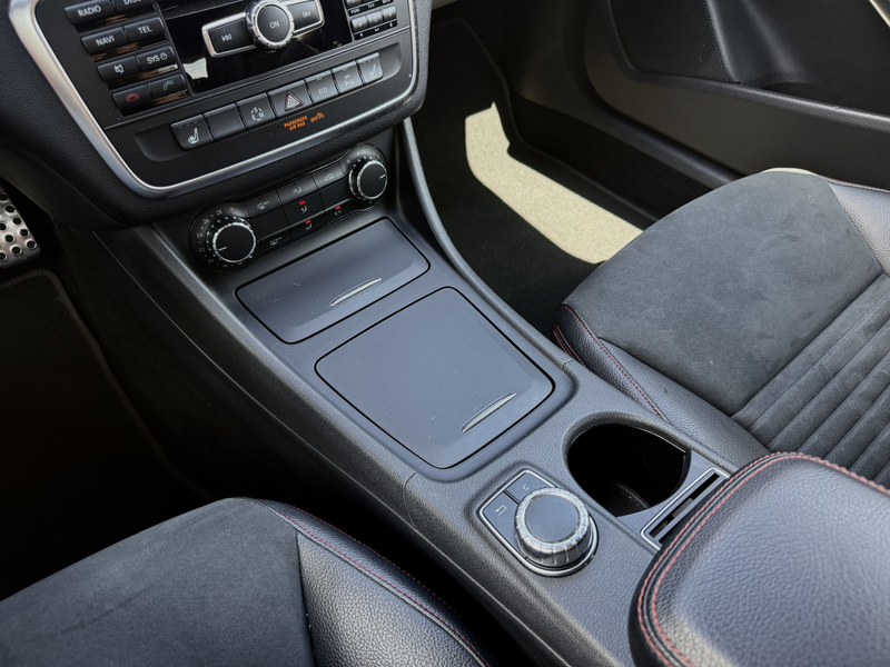 Mercedes-Benz GLA 200 Edition 1 — photo 14