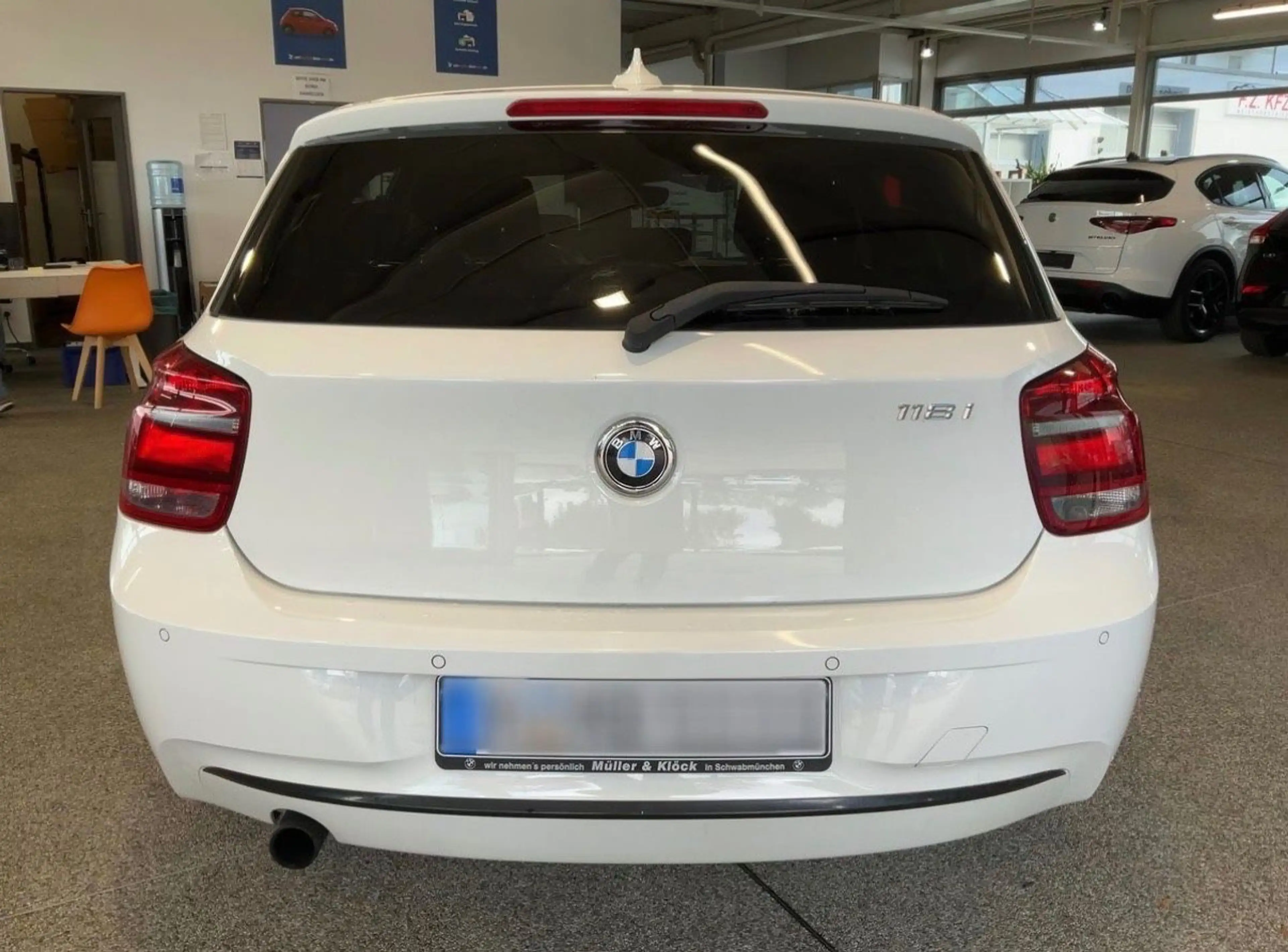 BMW 118 i Sport line PDC LM gepflegt 170 PS — photo 3