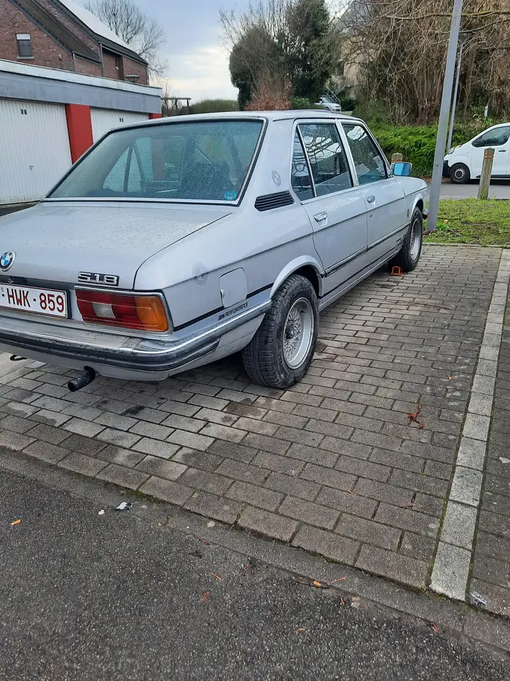 Bmw E12 518 1978, foto 4