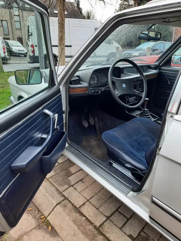 Bmw E12 518 1978, foto 5