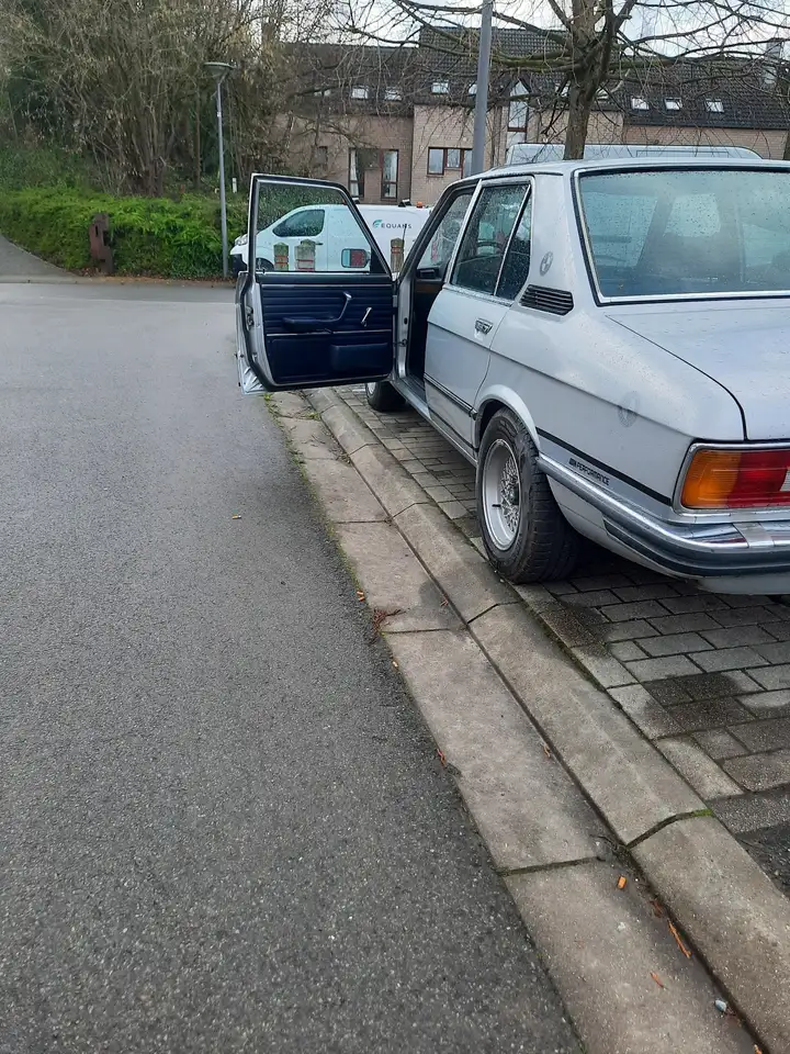Bmw E12 518 1978, foto 3