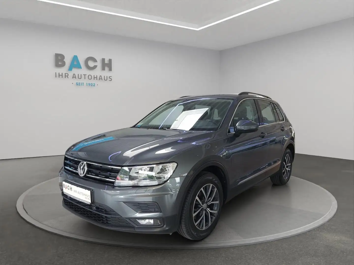Volkswagen Tiguan Comfortline Сірий - 1