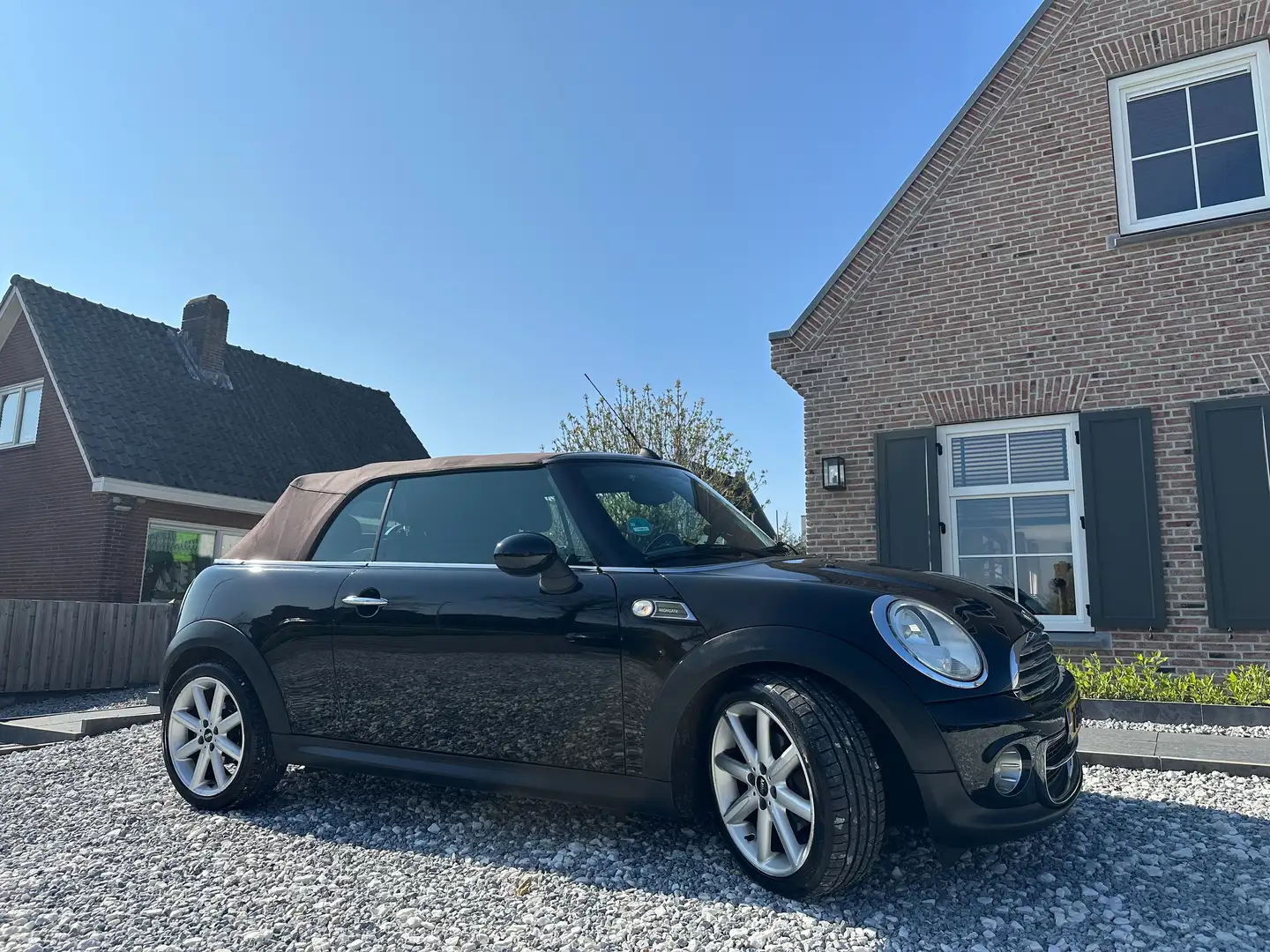 MINI Cooper Cabrio Highgate Negro - 1