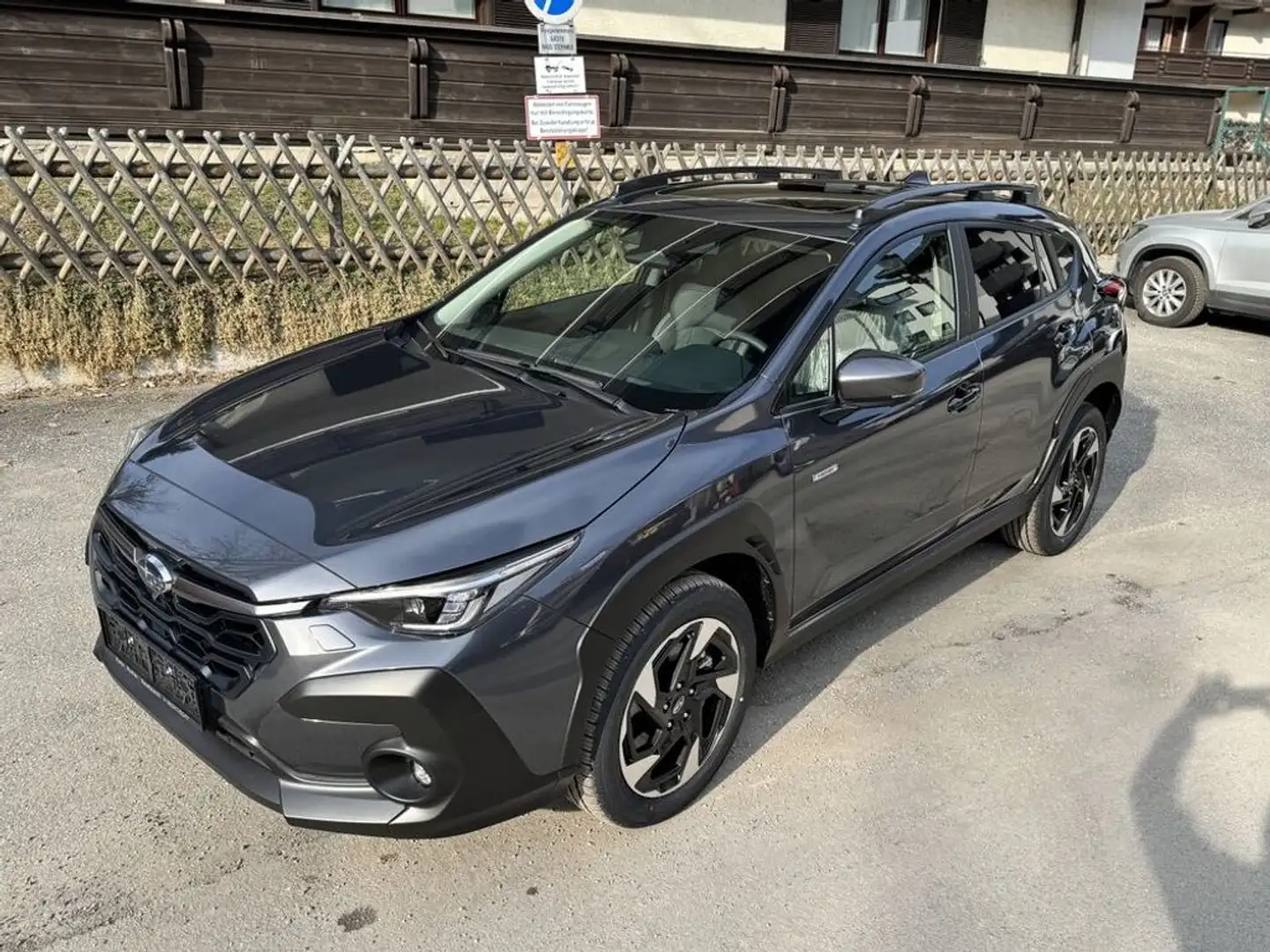 Subaru Crosstrek 2,0i e-Boxer Premium Allrad Schaltwippen Grau - 1