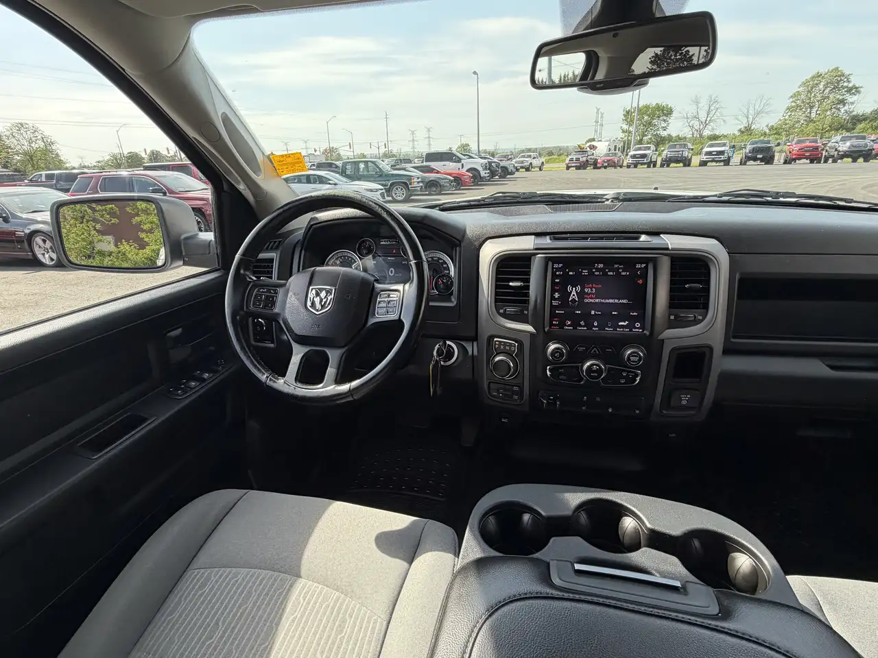 RAM 1500 снимка RAM 1500