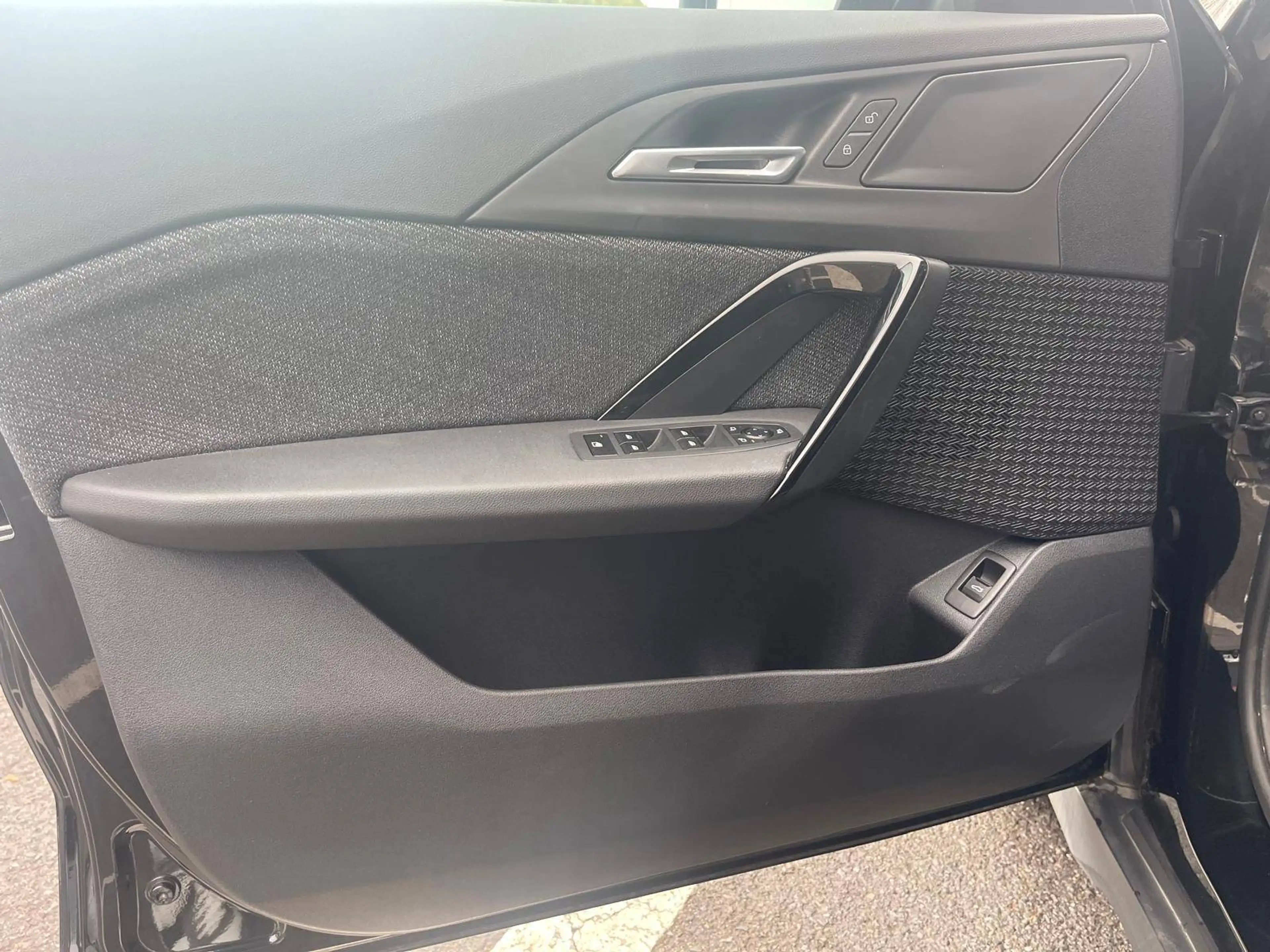 BMW iX1 iX1 eDrive20 xLine-JUSQU'A 36 MOIS DE GARANTIE — photo 8