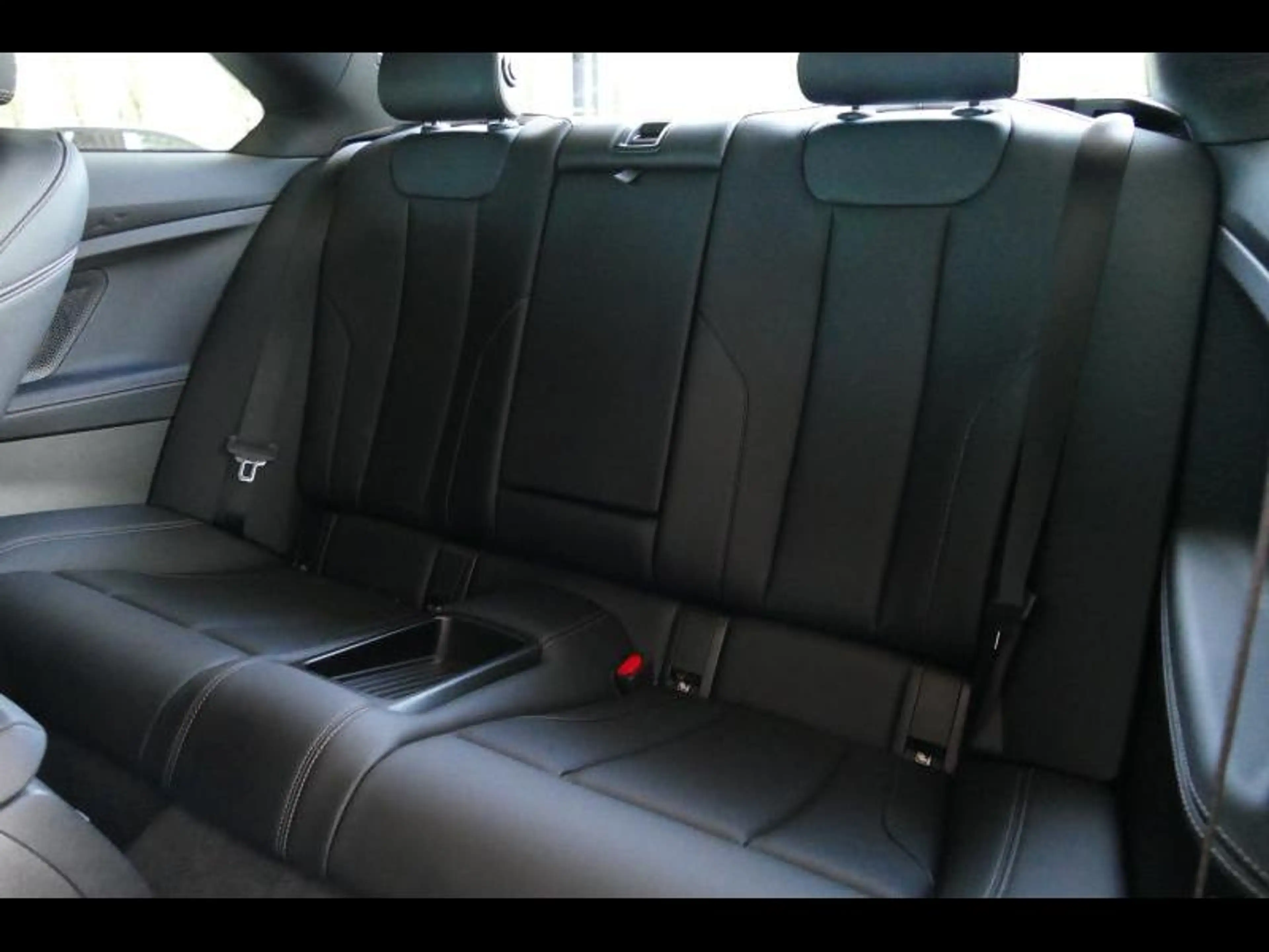 BMW 218 Coupé — photo 20