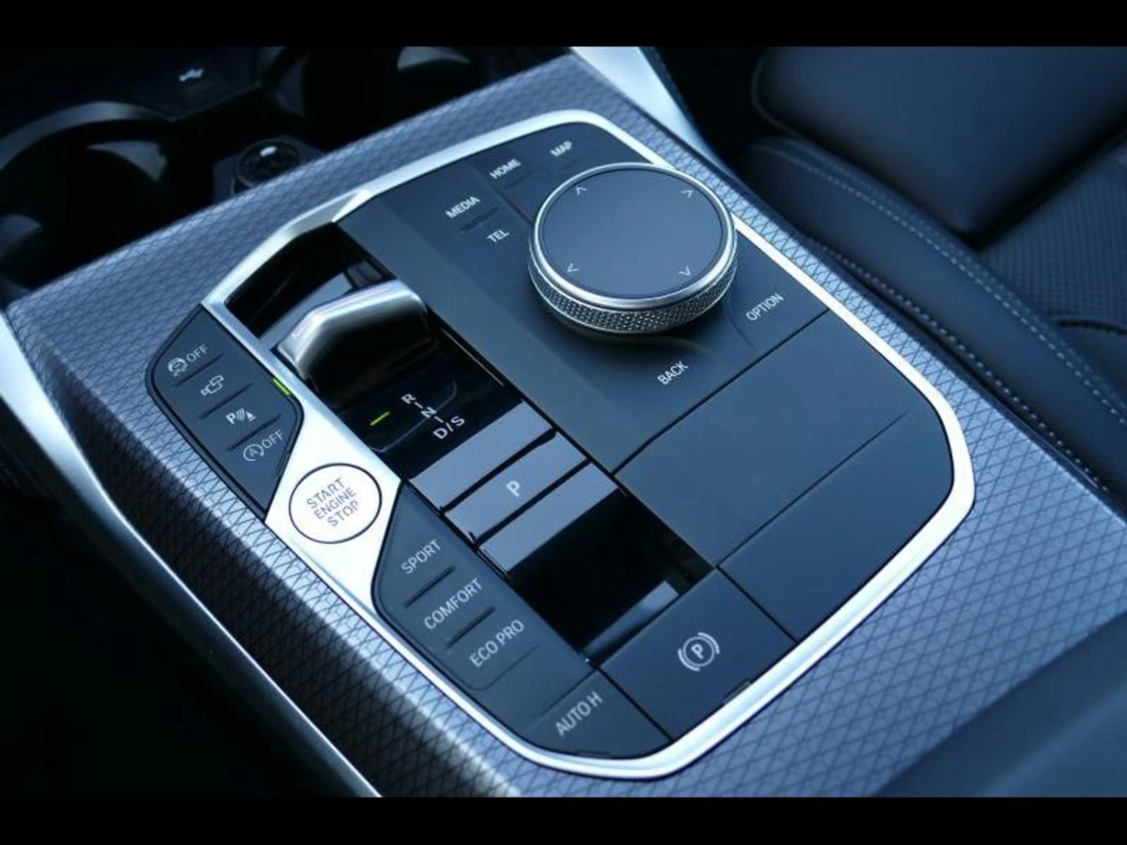BMW 218 Coupé — photo 25