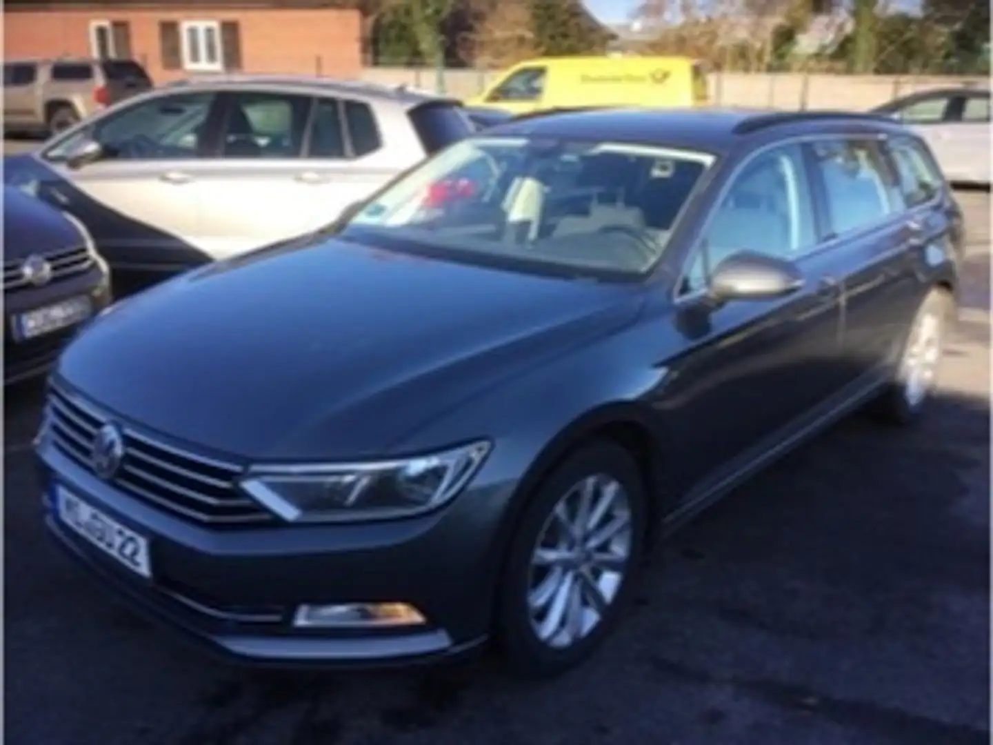 Volkswagen Passat Variant 2.0TDI DSG *Comfortline*AHK+ACC+Navi+BT+RFK+4xStzh Grau - 1