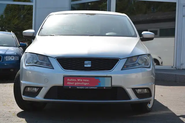 Seat Toledo view 5