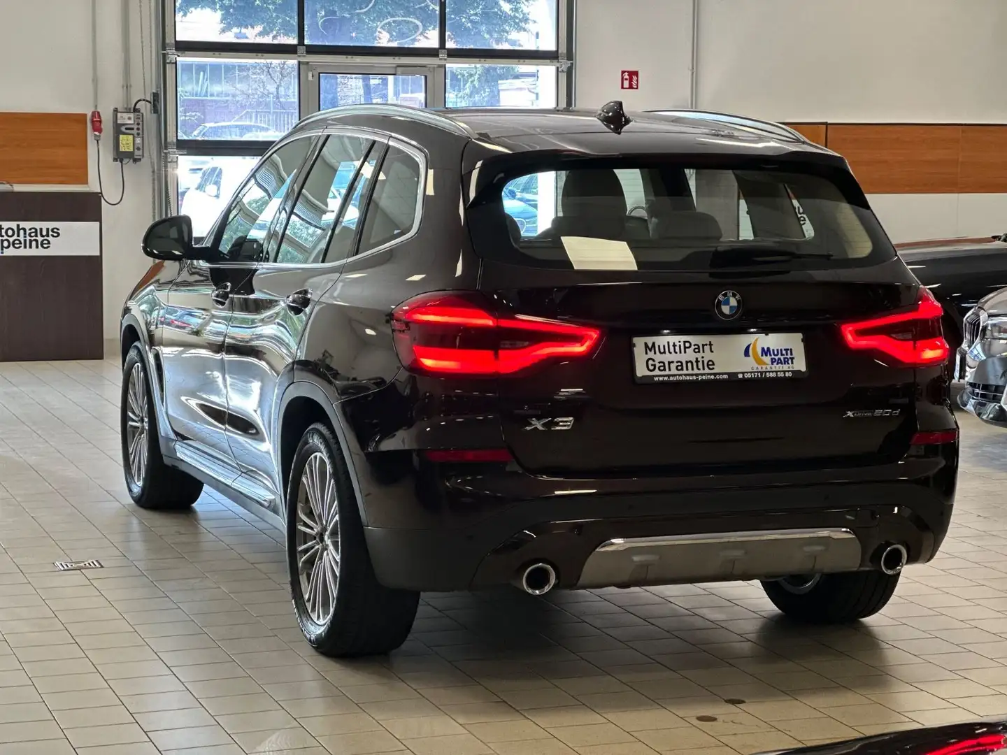 BMW X3 xD20d/Aut/NaviProf/HUD/AHK/LEDer/DrivAs/LuxL Brun - 2