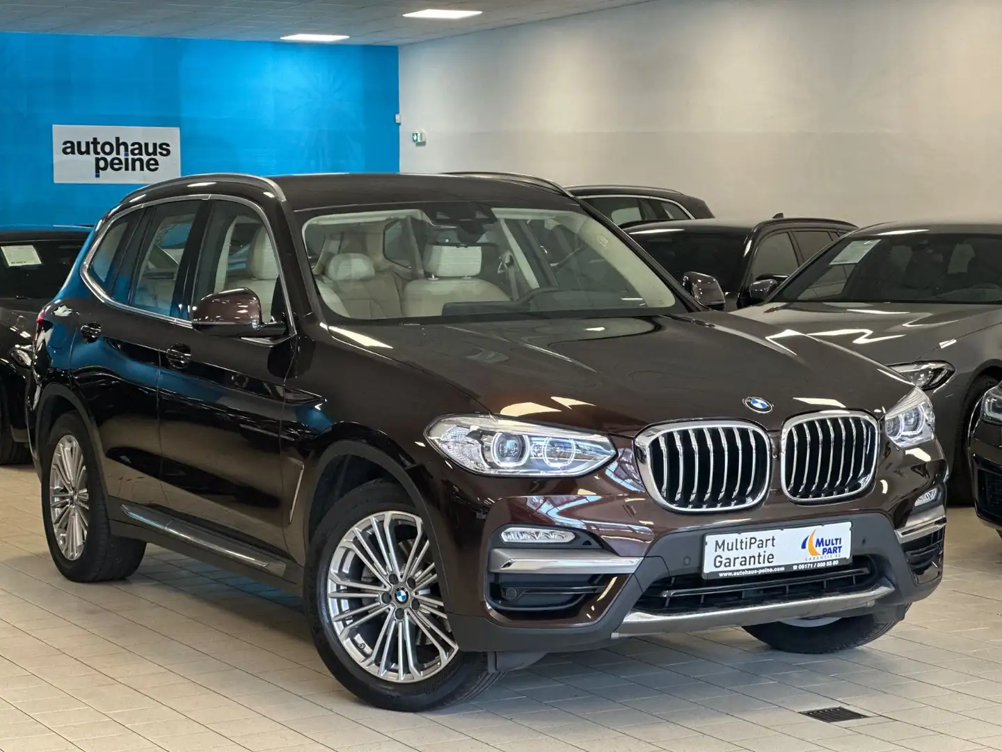BMW X3 xD20d/Aut/NaviProf/HUD/AHK/LEDer/DrivAs/LuxL Brun - 1