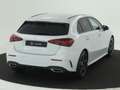 Mercedes-Benz A 180 AMG Nightpakket | Dodehoekassistent | Augmented Re Wit - thumbnail 13