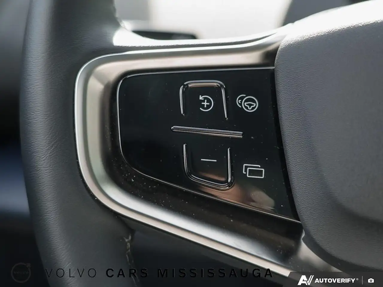 Volvo EX30 снимка Volvo EX30