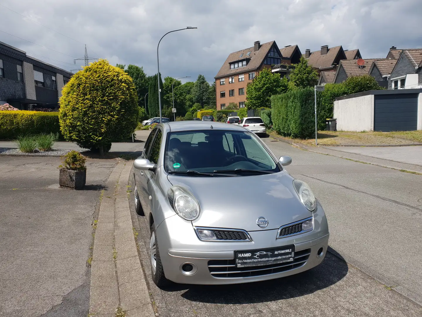 Nissan Micra 1.2 visia 5TÜRIG KLIMA EFH ALLWETTERREIFEN Silber - 1